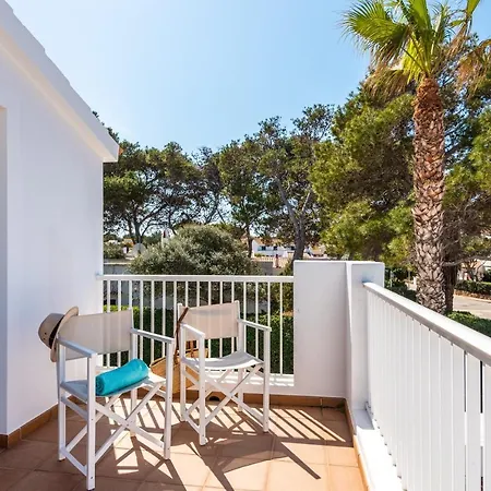 Marina Feriehus Cala Blanca (Menorca)
